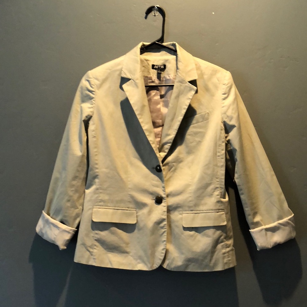 APT. 9 Tan Jacket